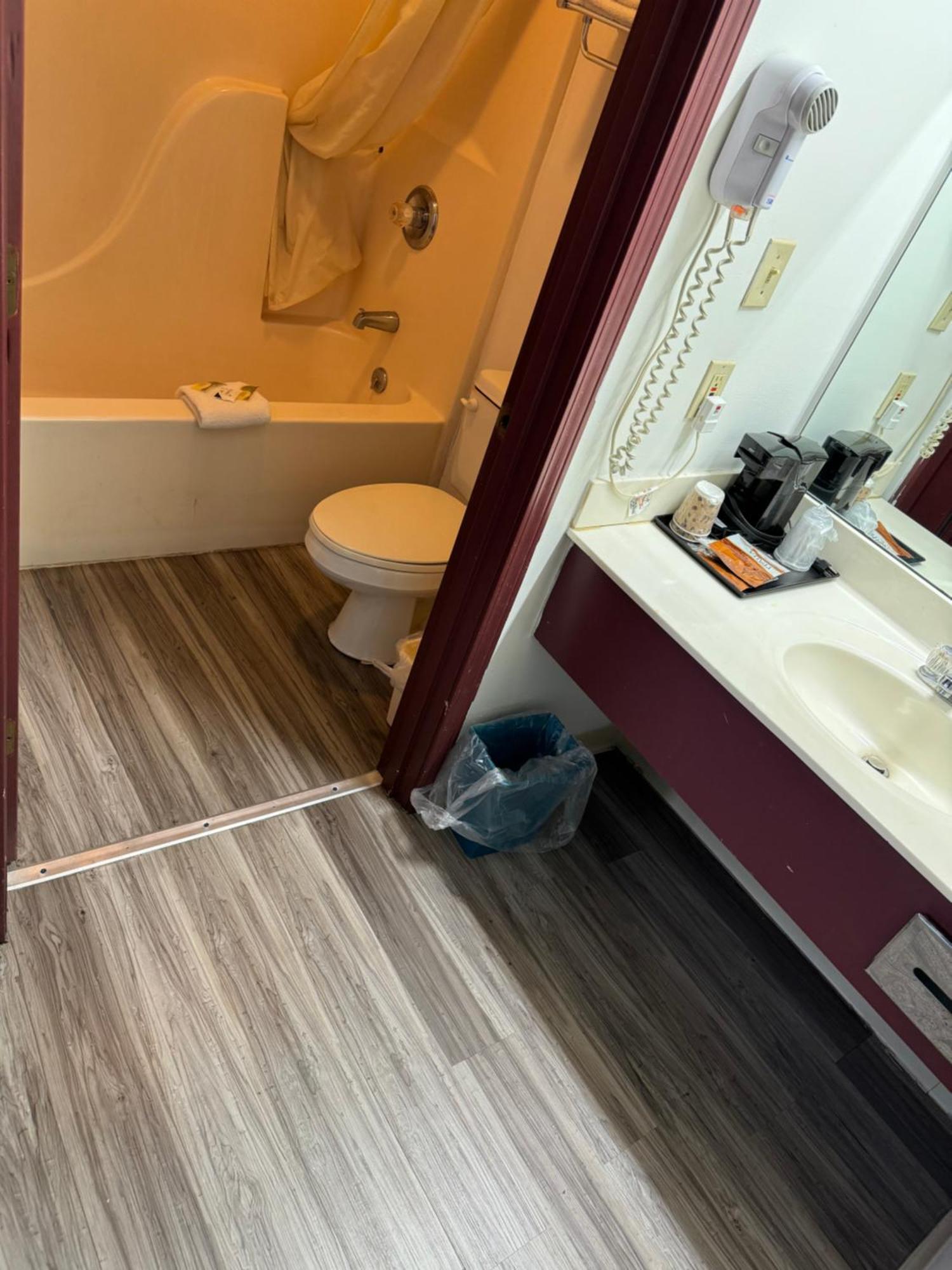 Royal Inn Albany المظهر الخارجي الصورة